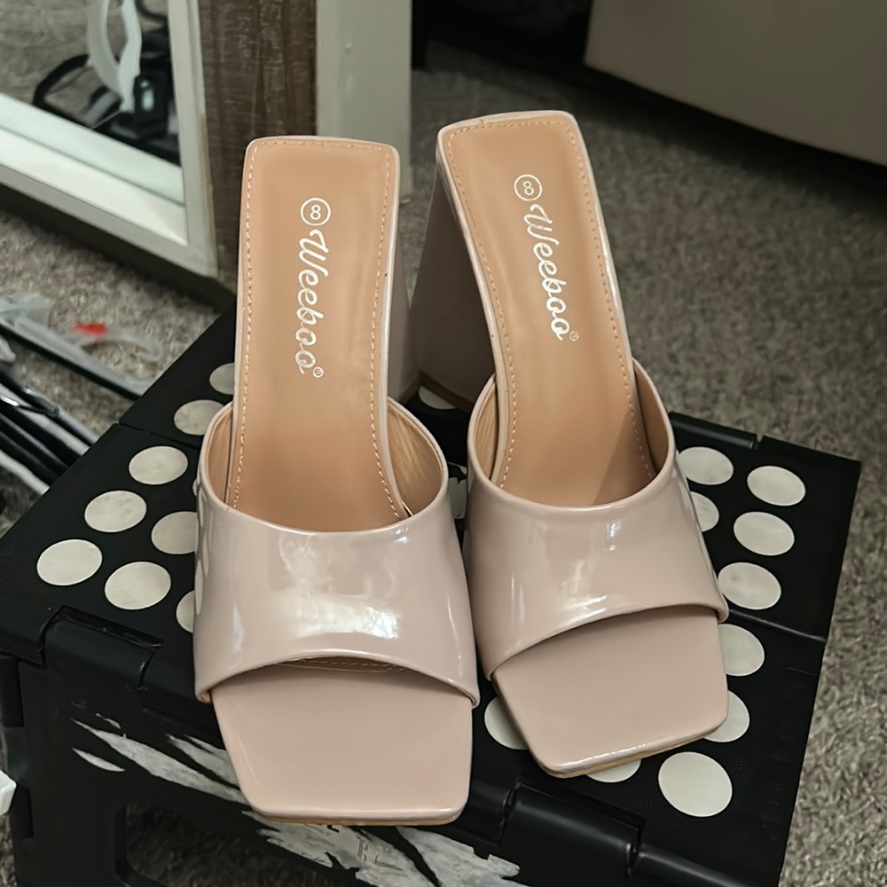 Tan leather triangle block heels